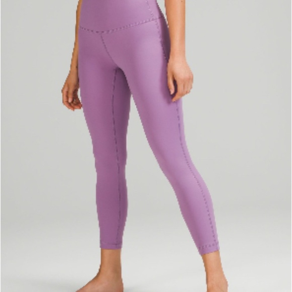 Lululemon size 12 Wunder Under High Rise tight 25”